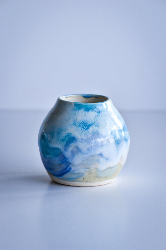 Daydreamer Bud Vase - Curves